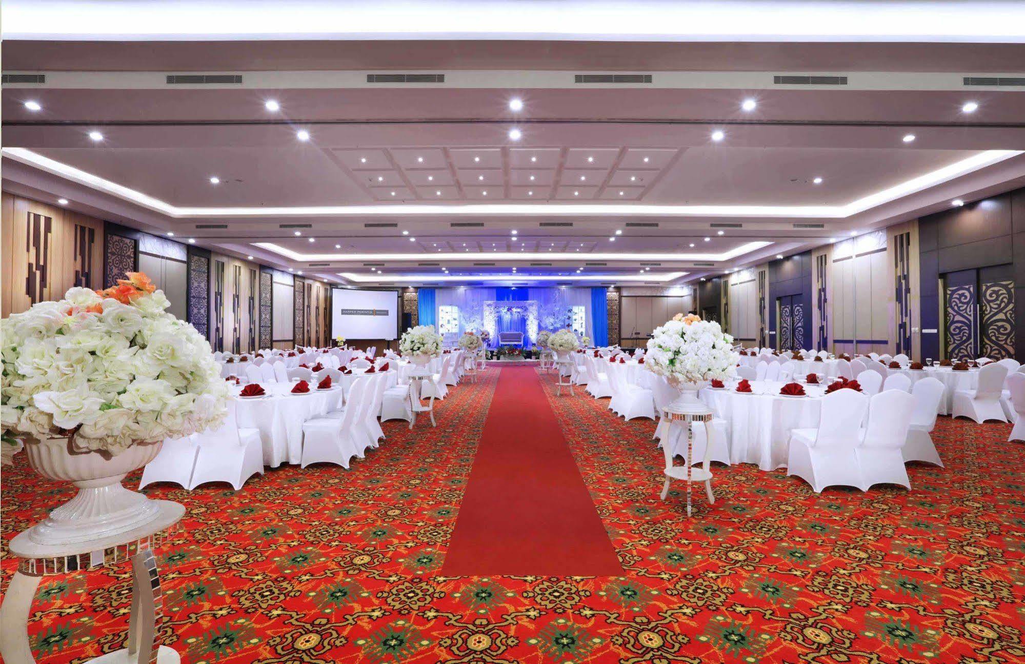 Harper Perintis By Aston Hotel Makassar Luaran gambar