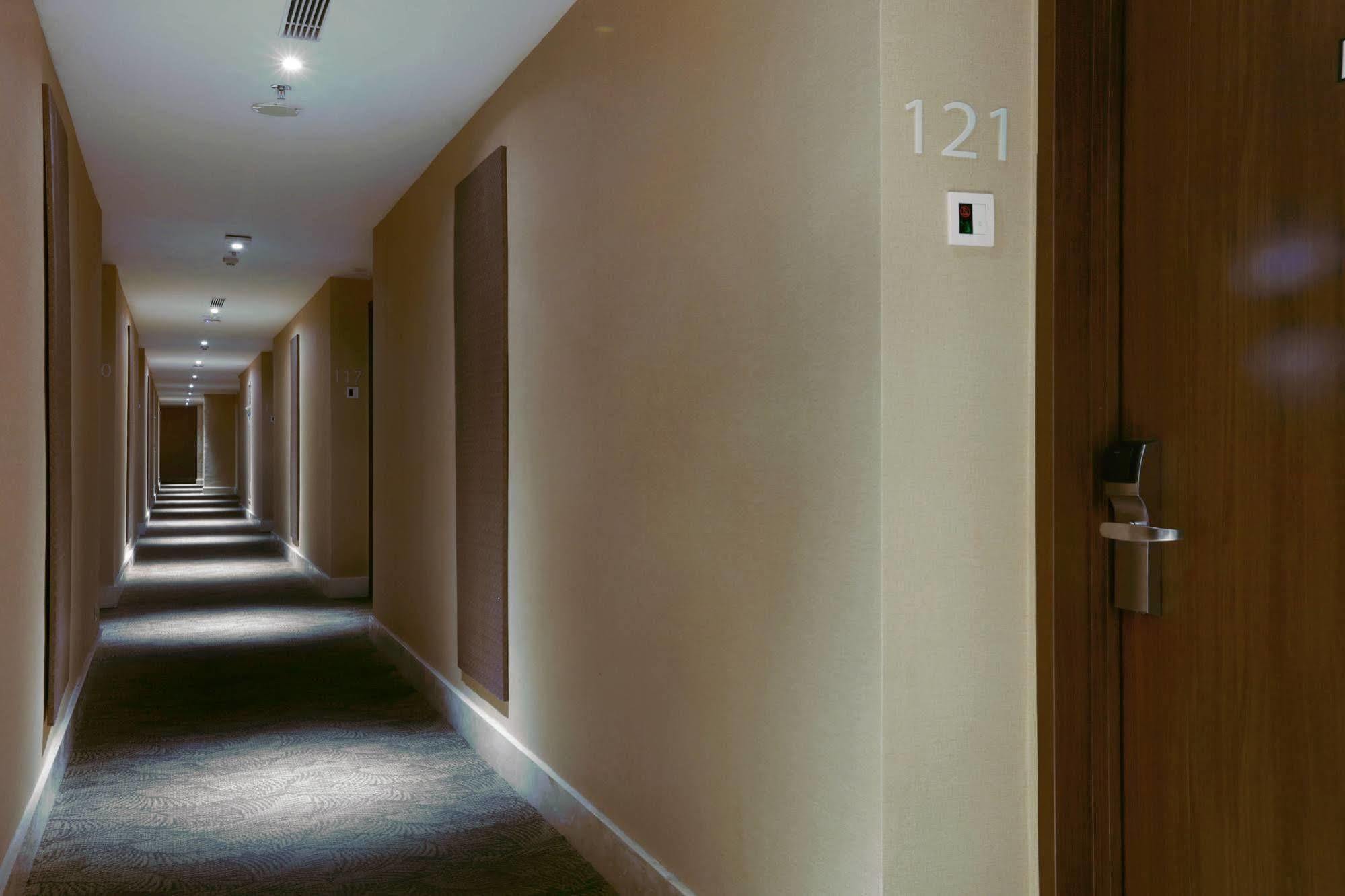 Harper Perintis By Aston Hotel Makassar Luaran gambar