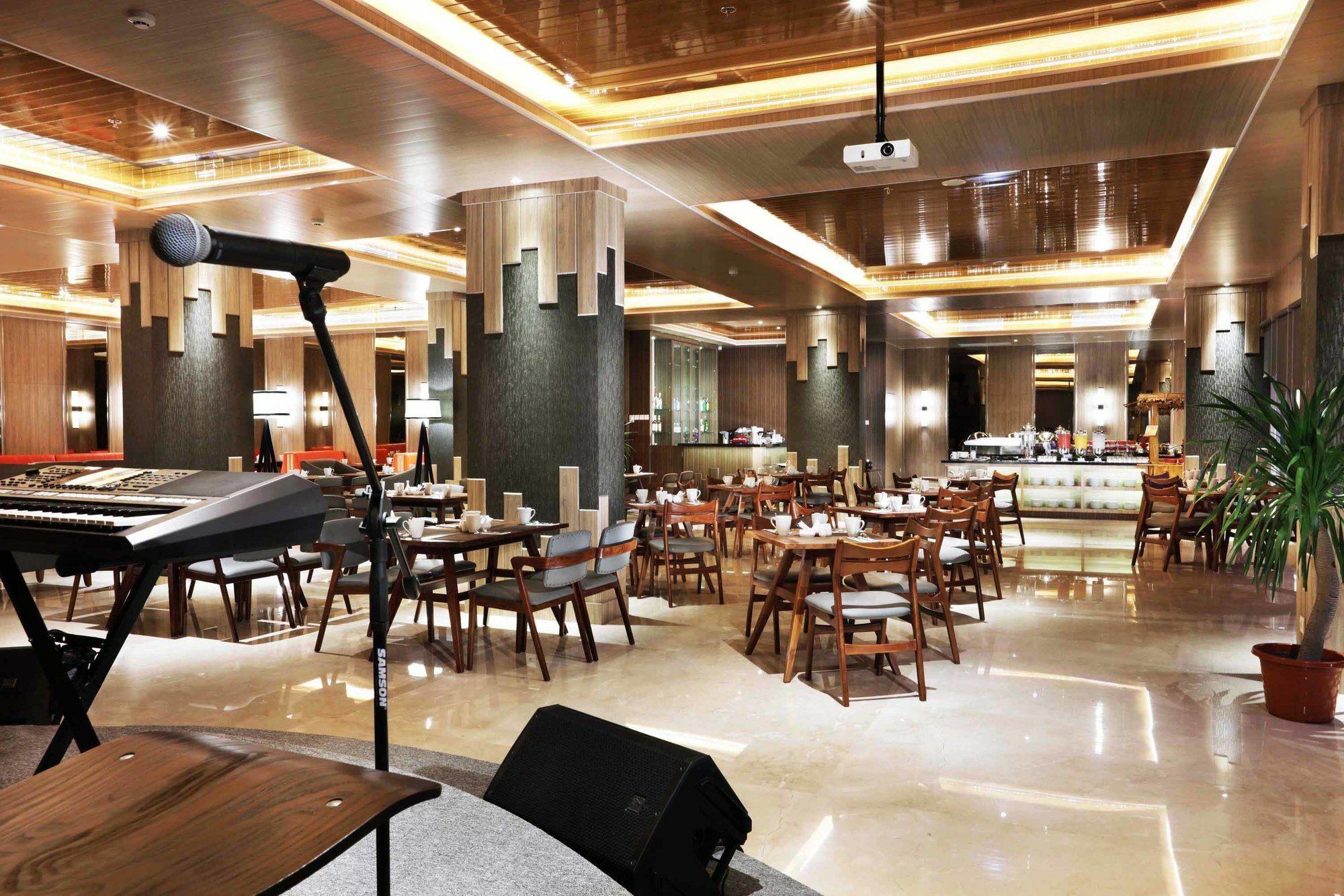 Harper Perintis By Aston Hotel Makassar Luaran gambar